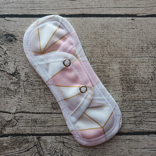 Mother-ease: Mesara Liner -pikkuhousunsuoja