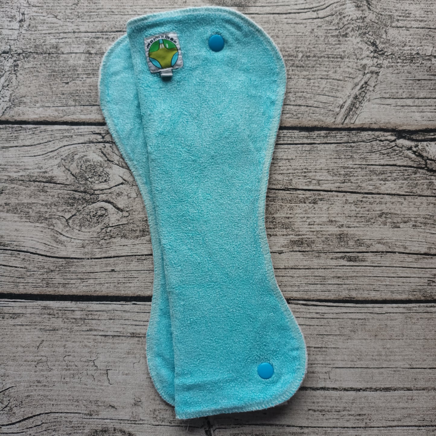 Kirppis: MannaMaa - Perhostaittoimu (M) ja (L)