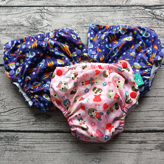 Kirppis: TotsBots - Harkkahousut (M), (L)