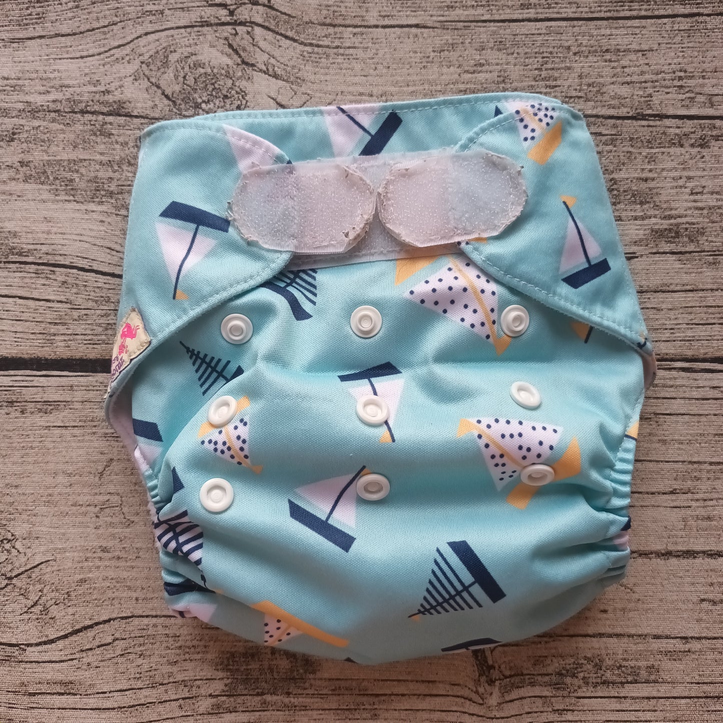 Kirppis: Littles&Bloomz -taskuvaippa (OneSize)