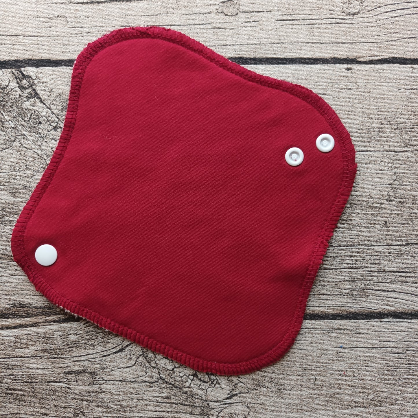 Noenea - Kosteussuluton pikkuhousunsuoja MINI - Karpalo