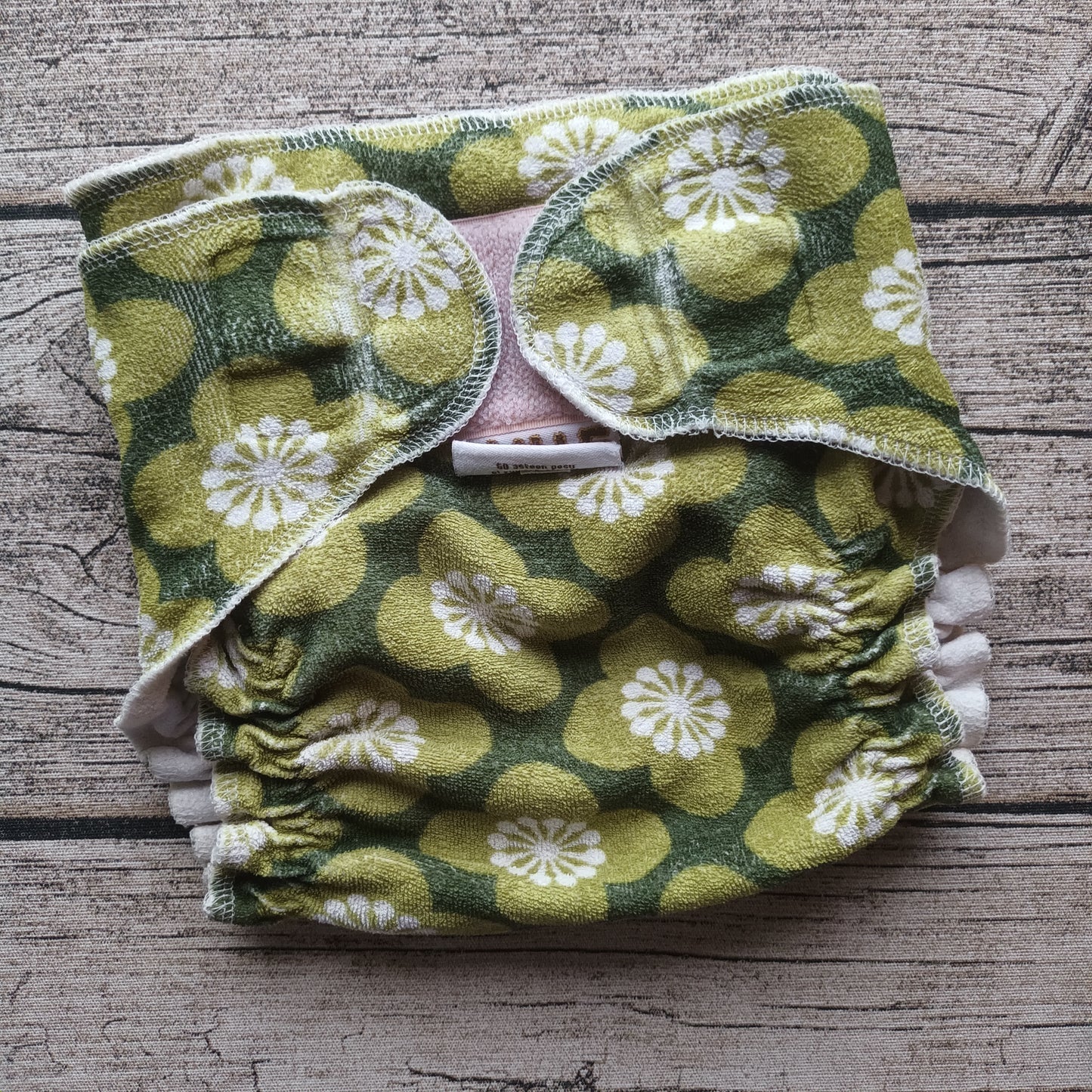 Kirppis: NALLE - Naku-Nalle (M) ja (Petite)