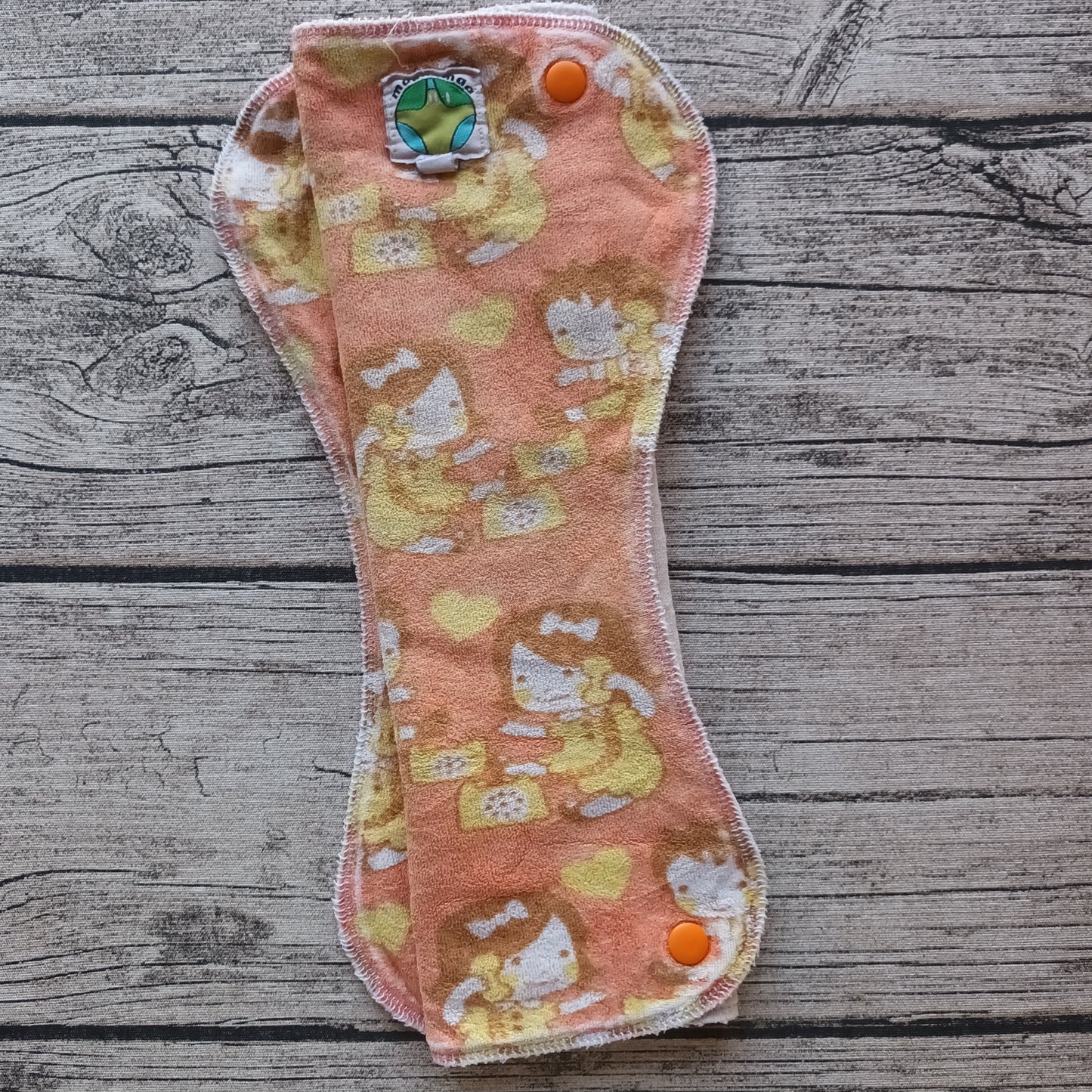 Kirppis: MannaMaa - Perhostaittoimu (M) ja (L)